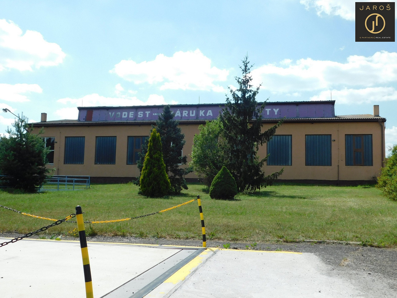Pronájem výrobních prostor 895 m²