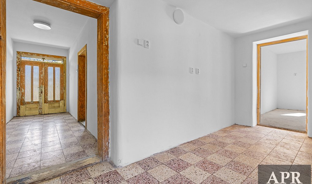Prodej domu 123 m² s pozemkem 4 224 m², Lopeník – náhled fotky 9