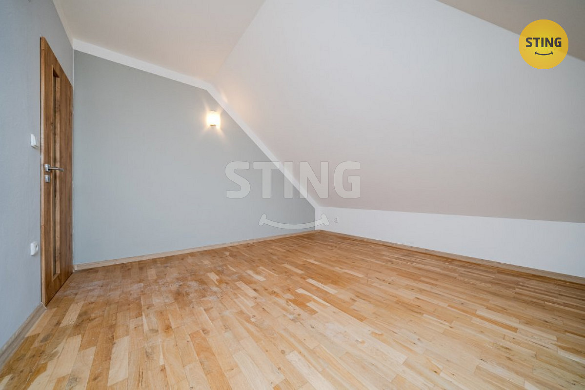 Pronájem bytu 3+1 100 m² – fotografie 5