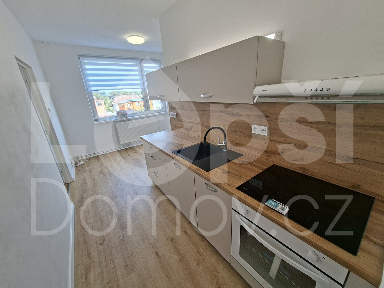 Prodej bytu 2+1 58 m² — photo 2