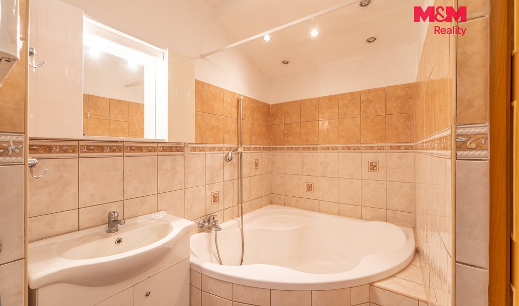 Prodej bytu 3+1 71 m², Nýrsko – náhled fotky 2