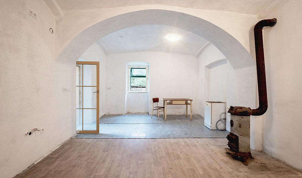 Prodej komerčního objektu (jiného typu) 450 m², Čachrov – náhled fotky 7