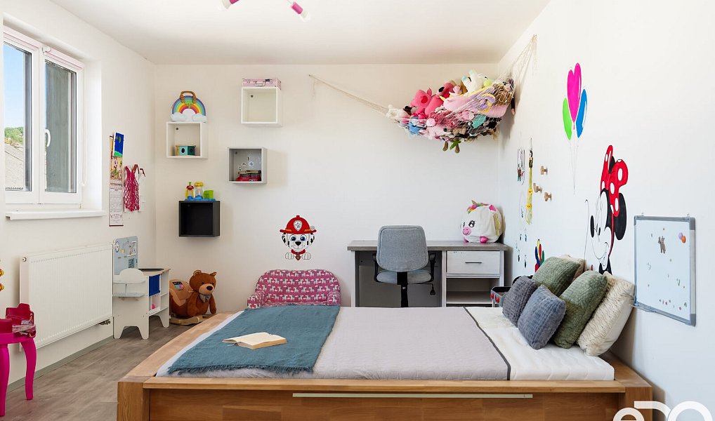 Prodej domu 213 m² s pozemkem 366 m², Dobrovice – náhled fotky 8