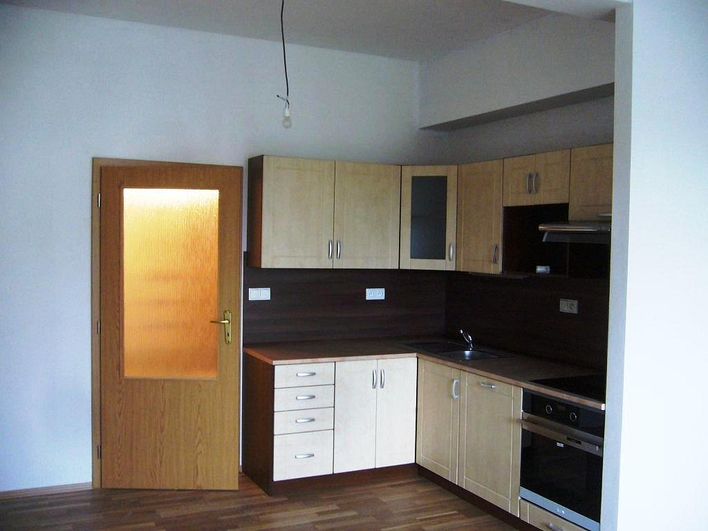 Pronájem bytu 3+kk 84 m²