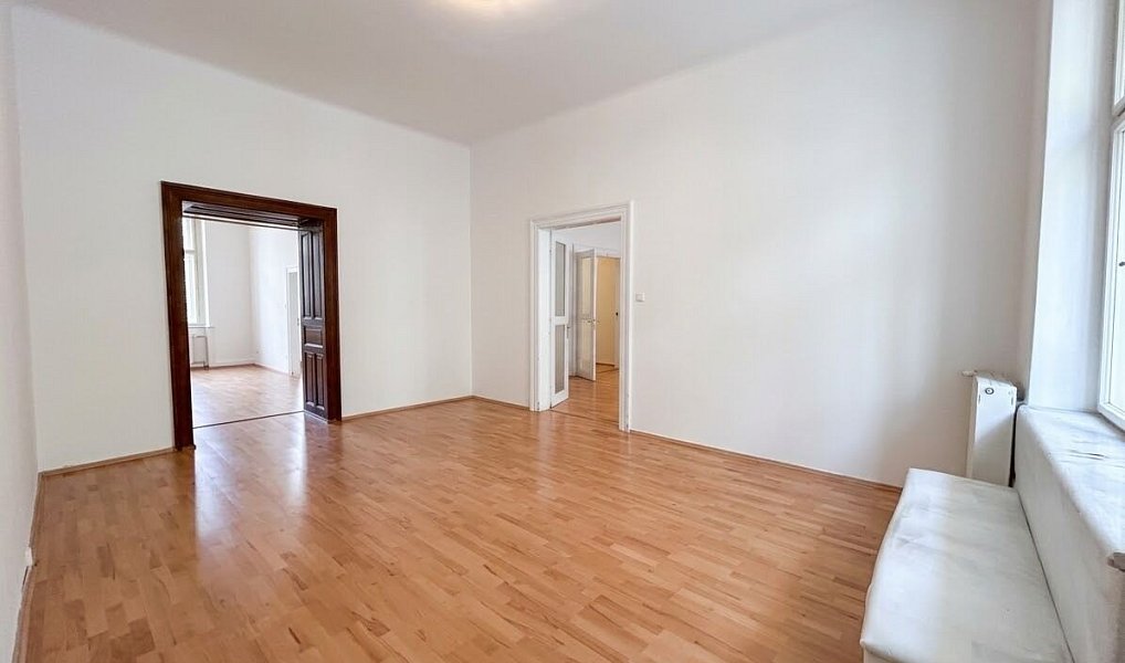 Pronájem bytu 3+1 103 m², Praha – náhled fotky 9