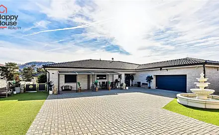 Prodej domu 378 m² s pozemkem 1 166 m², Na Výsluní, Králův Dvůr - Levín, okres Beroun