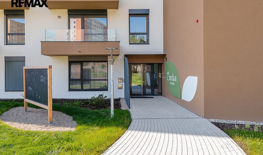 Prodej bytu 2+kk 60 m², Praha – náhled fotky 26