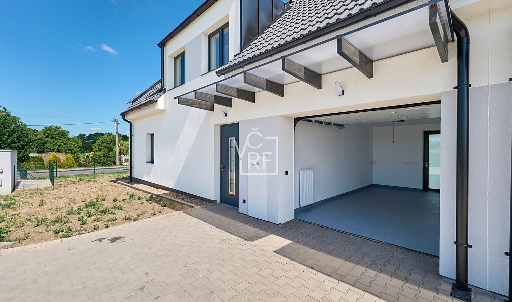 Pronájem domu 148 m² s pozemkem 255 m², Chlumec nad Cidlinou – náhled fotky 32