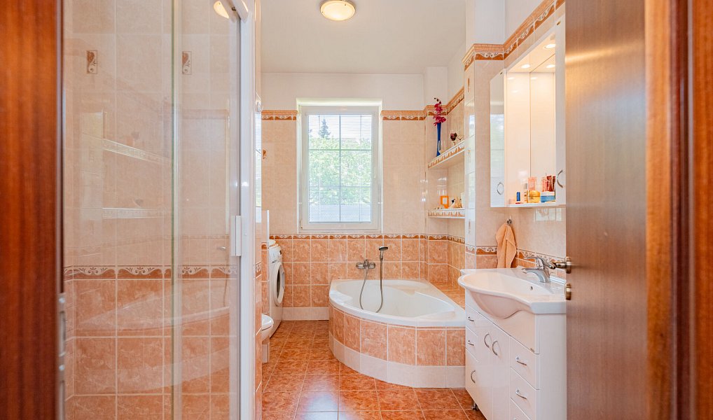 Prodej domu 78 m² s pozemkem 621 m², Praha – náhled fotky 24