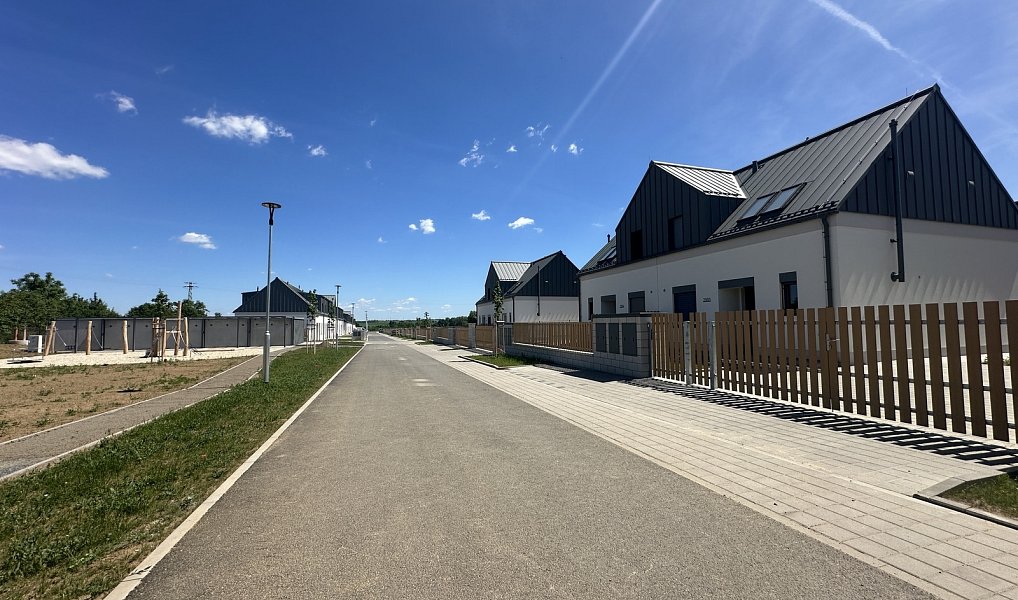 Prodej stavebního pozemku 1 089 m², Strážnice – náhled fotky 9