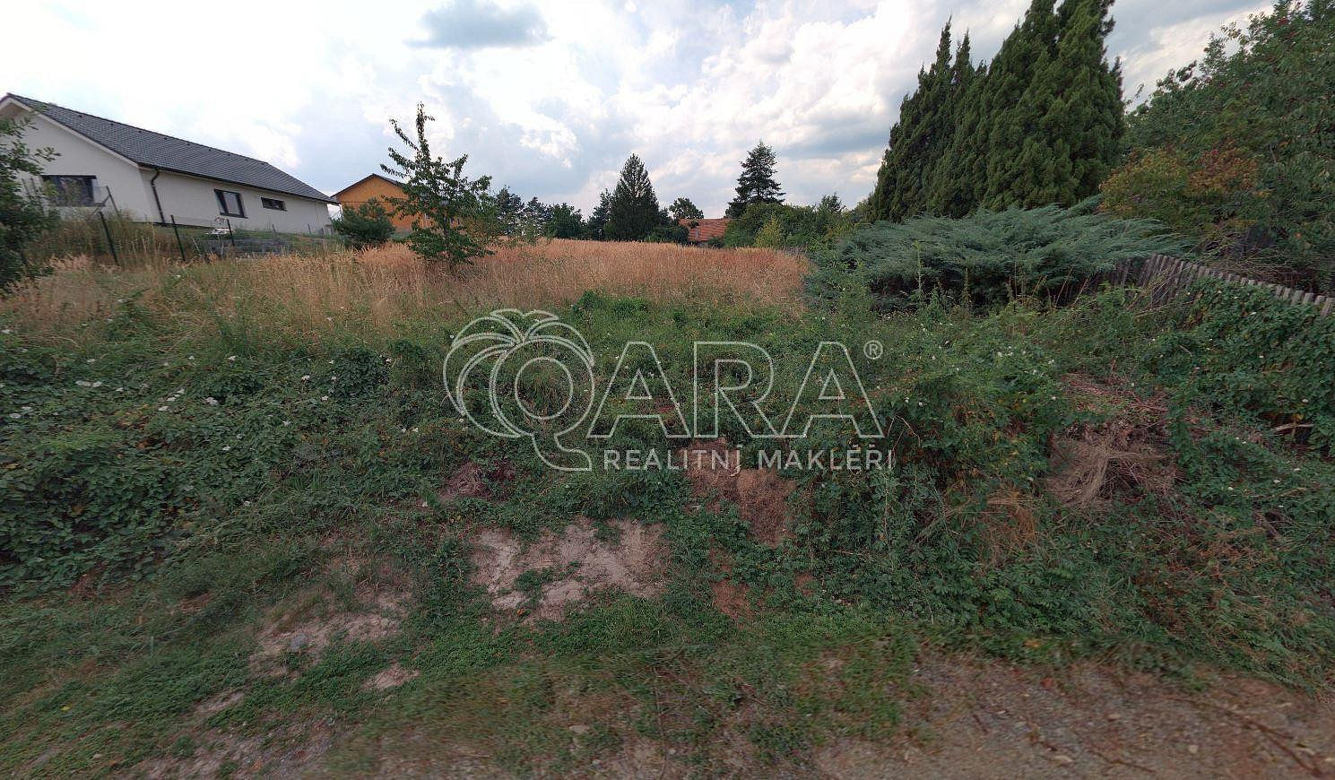 Prodej stavebního pozemku 2 115 m² – fotografie 5