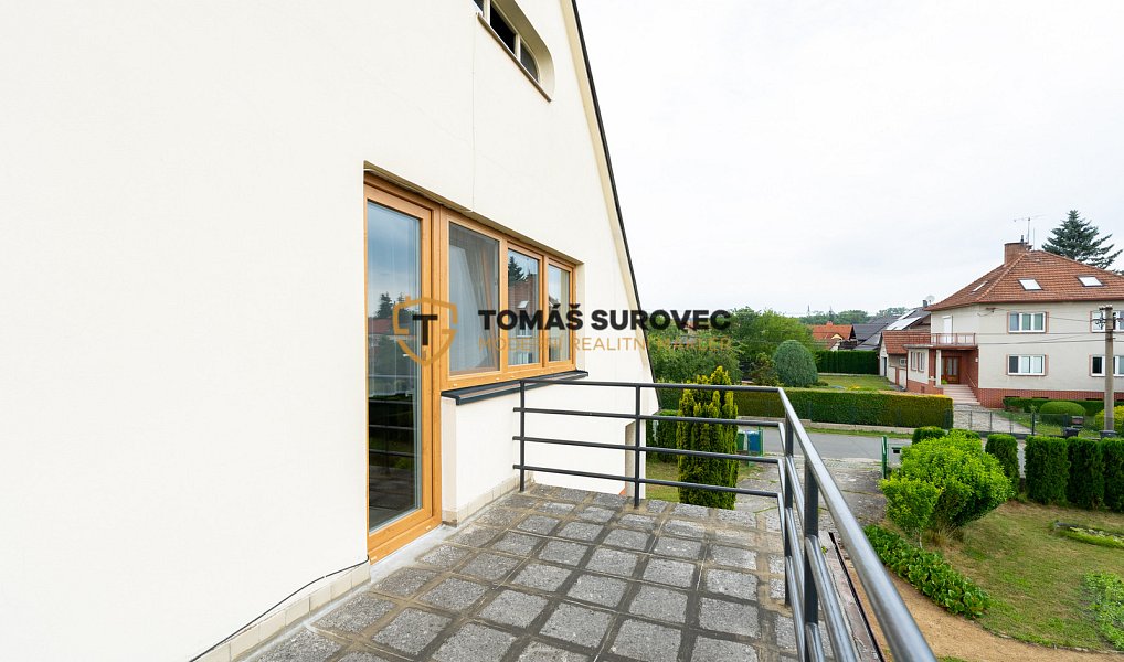 Prodej domu 265 m² s pozemkem 1 909 m², Slavičín – náhled fotky 15