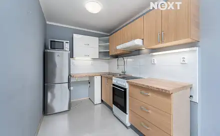 Pronájem bytu 2+kk 42 m², Nevanova, Praha 6 - Řepy