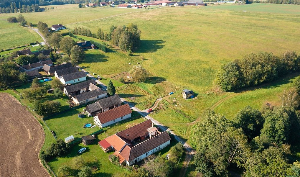Prodej stavebního pozemku 888 m², Kamenice nad Lipou – náhled fotky 8