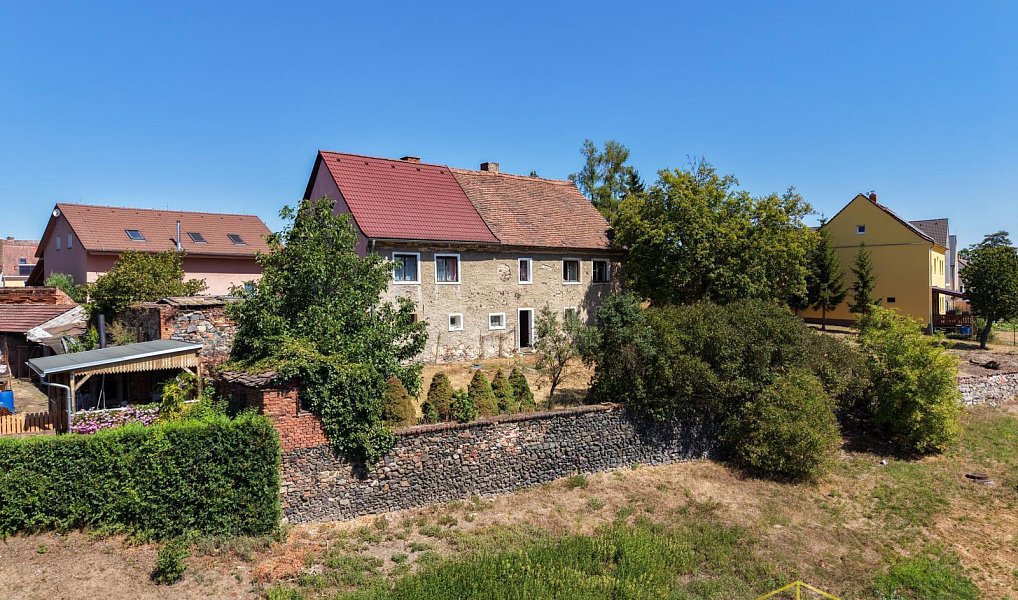 Prodej domu 250 m² s pozemkem 1 848 m², Modlany – náhled fotky 3