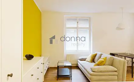Pronájem bytu 1+1 43 m²
