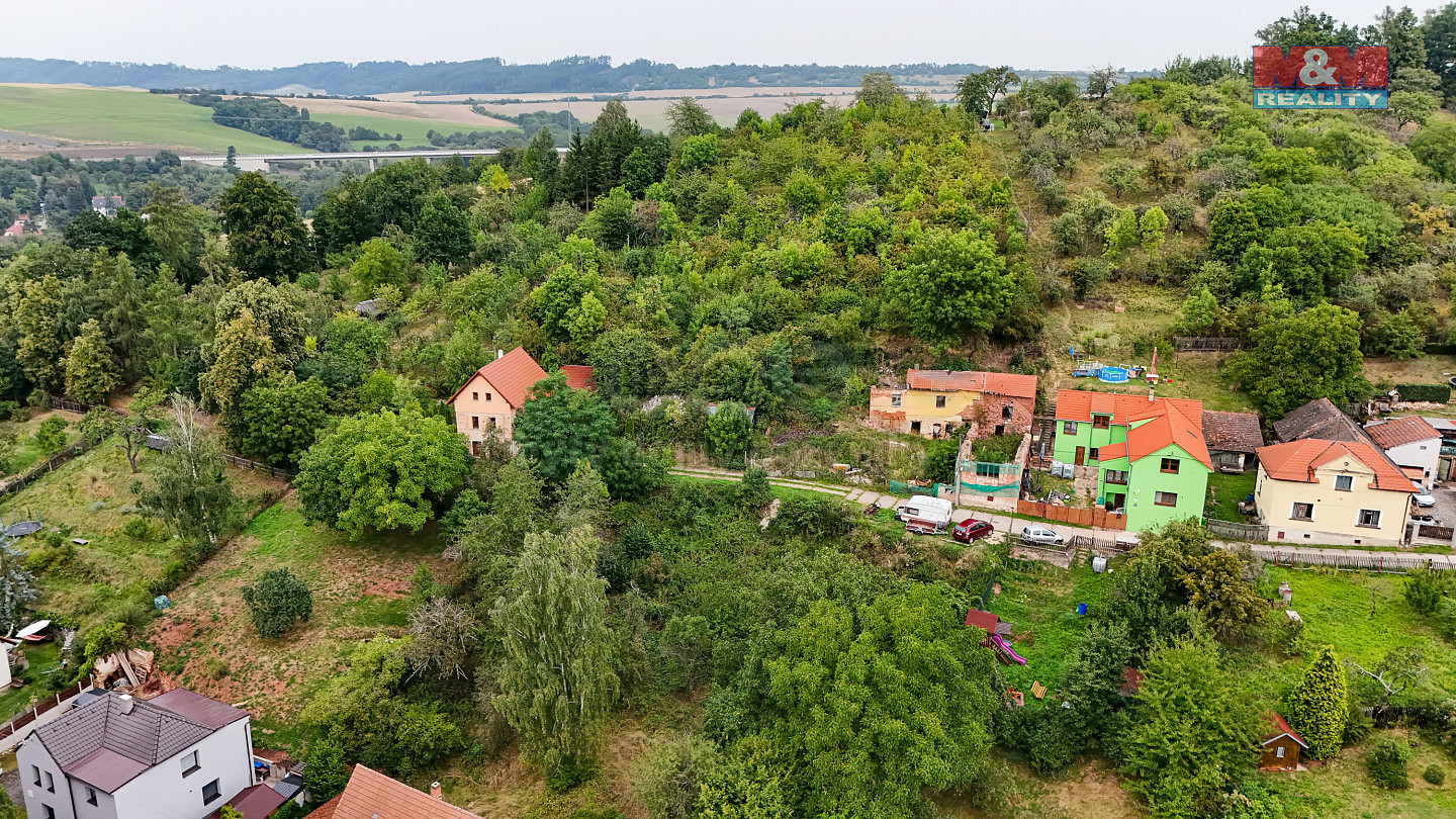 Prodej pole 4 689 m² — photo 4