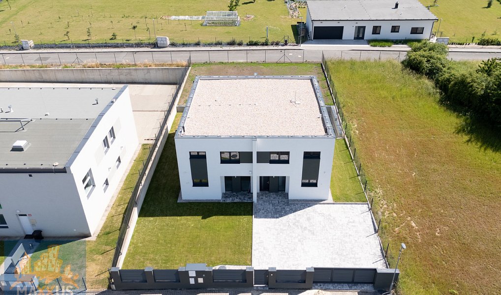 Prodej domu 280 m² s pozemkem 857 m², Herink – náhled fotky 29