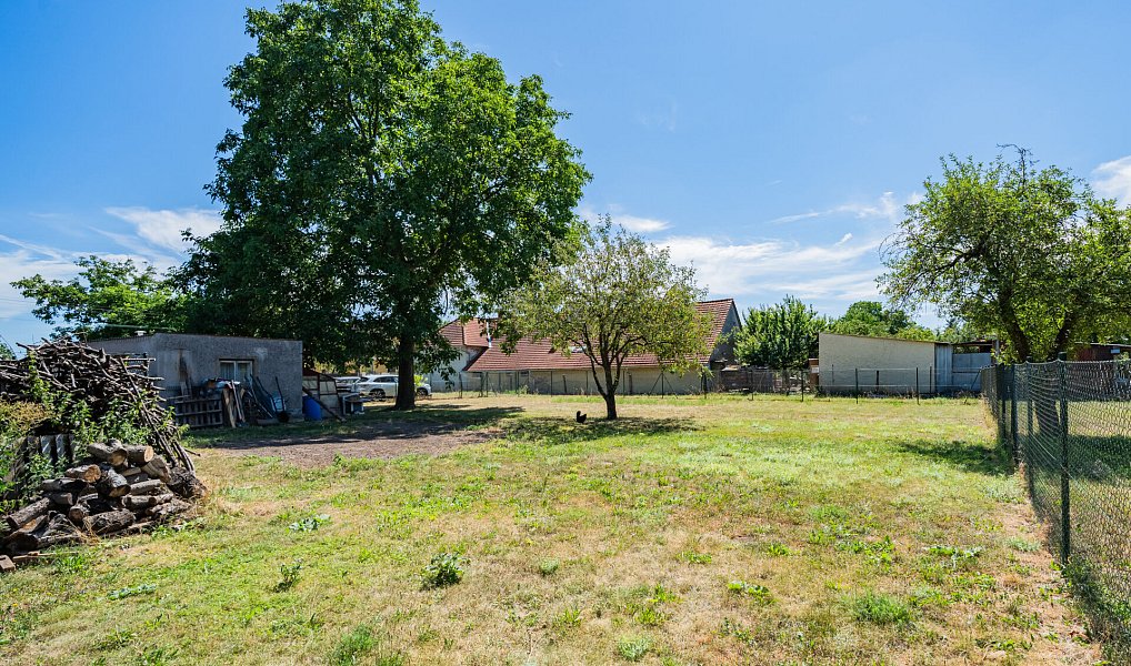 Prodej domu 130 m² s pozemkem 1 444 m², Žáky – náhled fotky 16