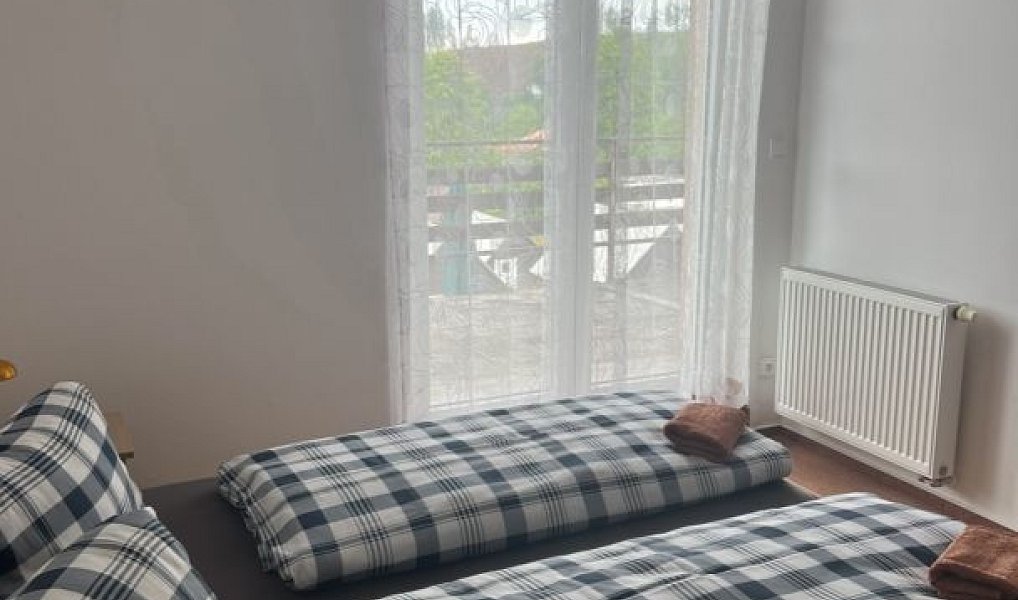 Prodej ubytovacího objektu 300 m², Horní Bečva – náhled fotky 5