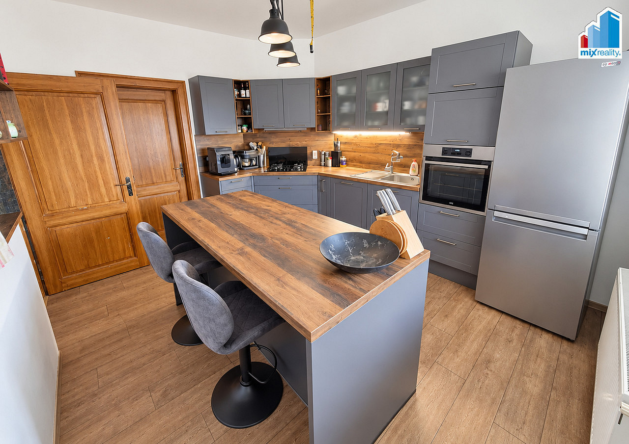 Prodej domu 160 m² s pozemkem 656 m² – fotografie 5