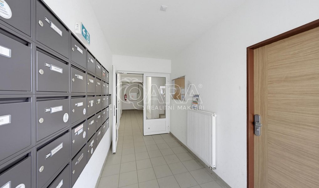 Prodej bytu 2+kk 53 m², Chýně – náhled fotky 16