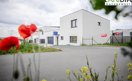 Prodej domu 179 m² s pozemkem 449 m², Nesytská, Praha 9 - Kyje