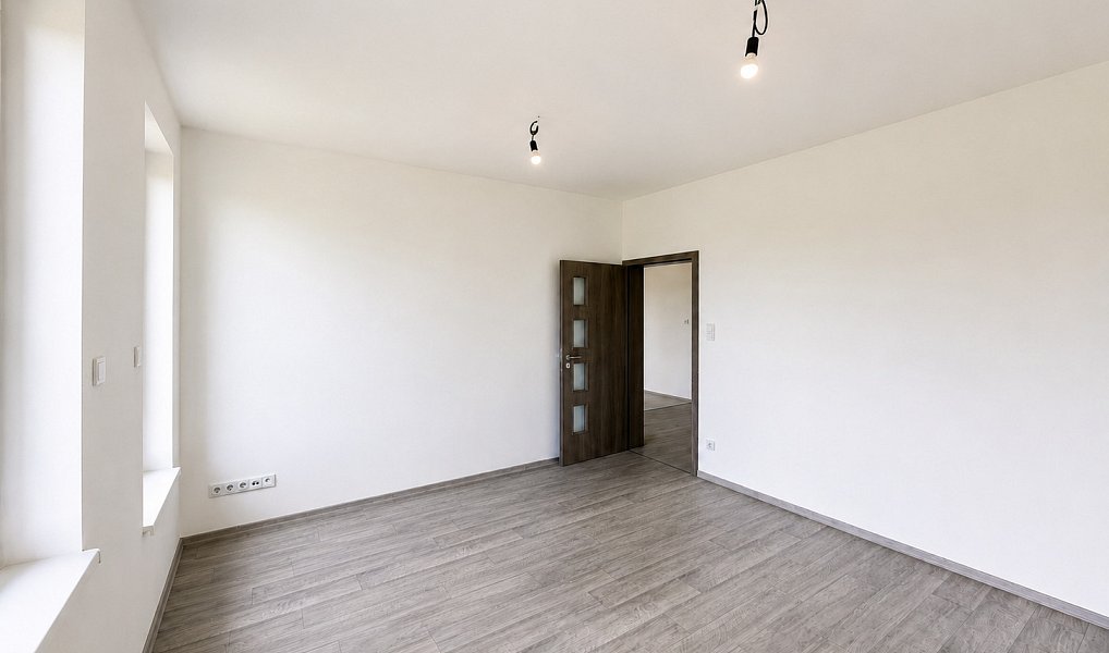Prodej domu 156 m² s pozemkem 878 m², Žatec – náhled fotky 12