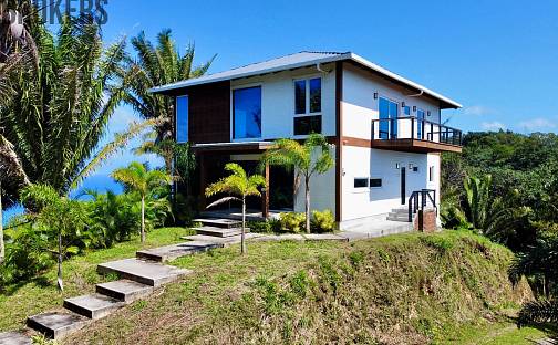 Prodej domu 1 452 m² s pozemkem 1 740 m², Coxen Hole, Roatán, Honduras