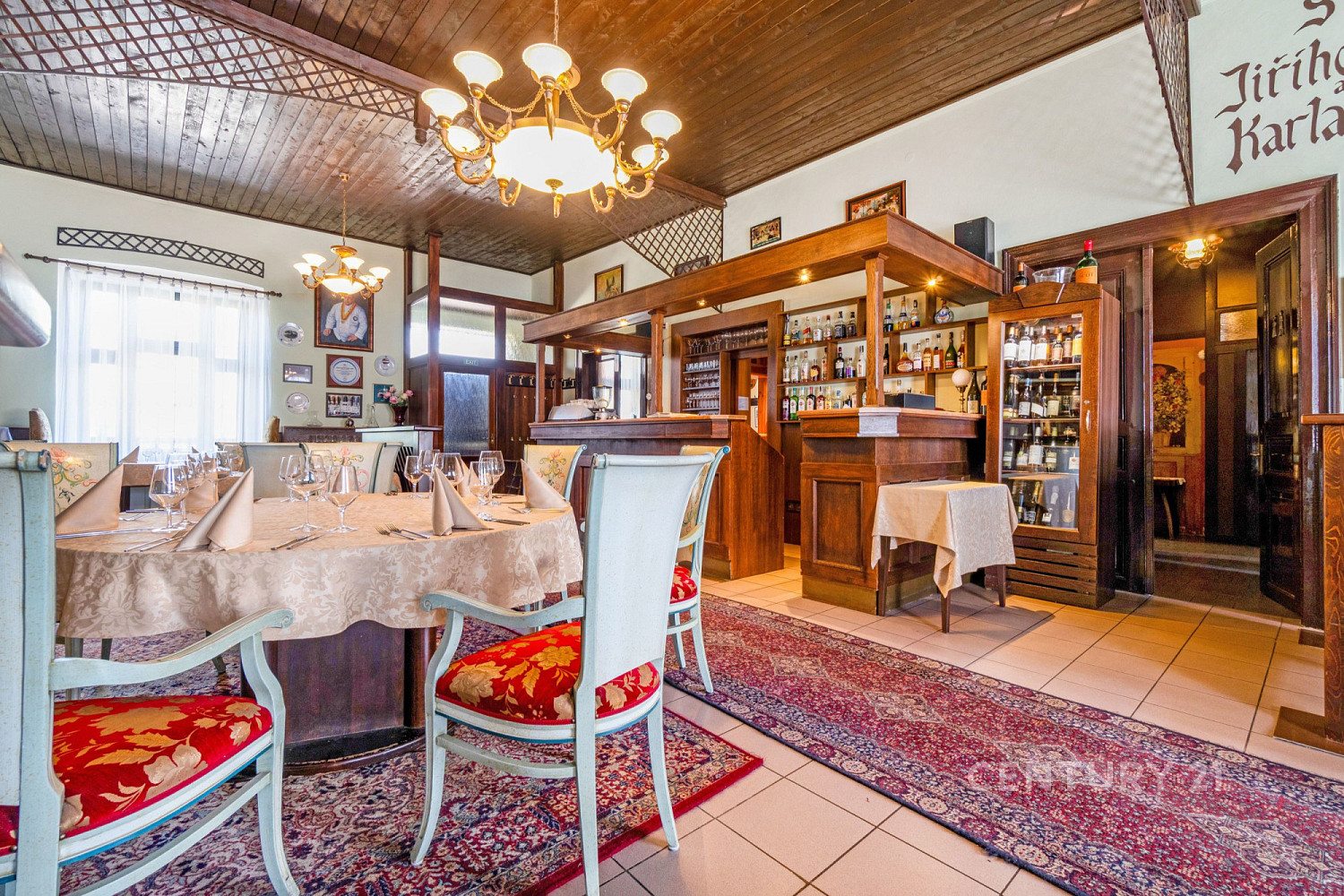 Pronájem restaurace 592 m² – fotografie 4