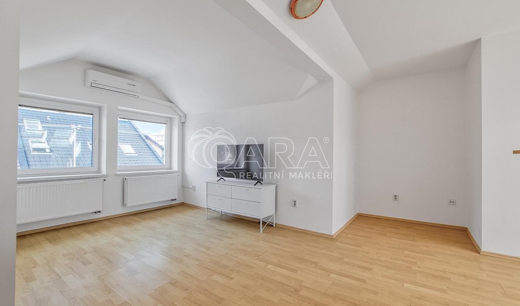 Prodej domu 150 m² s pozemkem 293 m², Nový Jičín – náhled fotky 29
