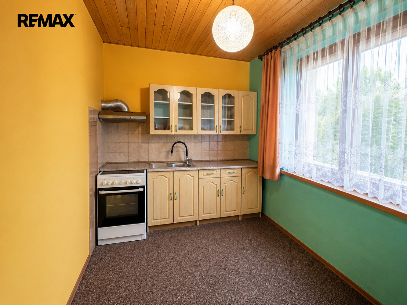 Prodej bytu 2+1 53 m² — photo 2