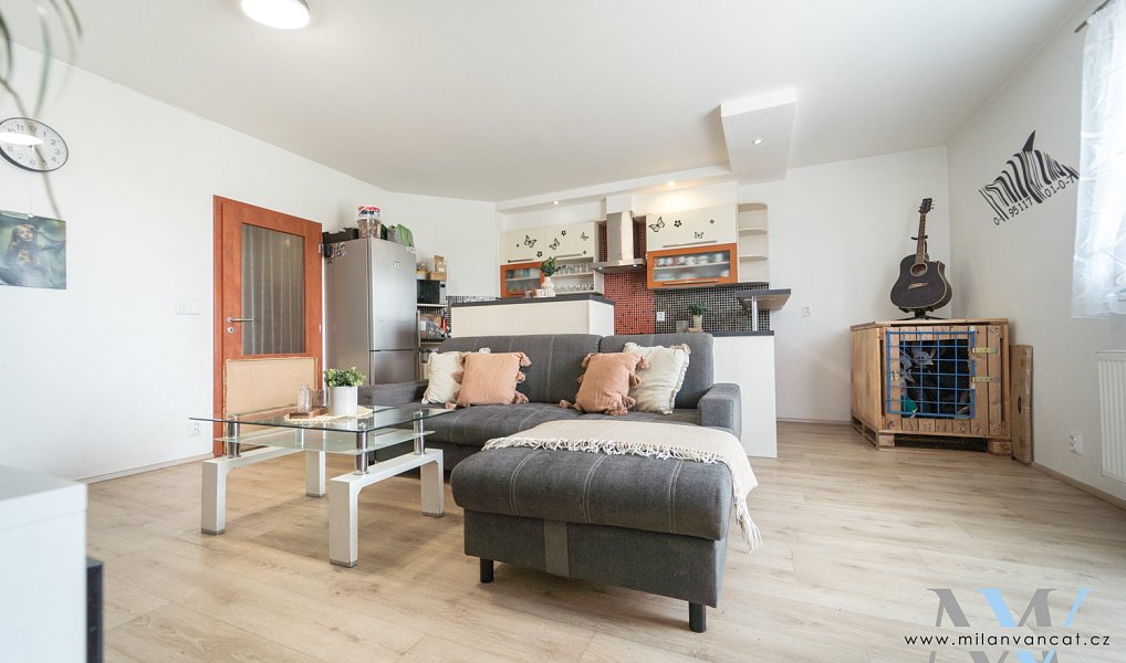 Prodej bytu 3+kk 70 m², Příbram – náhled fotky 9