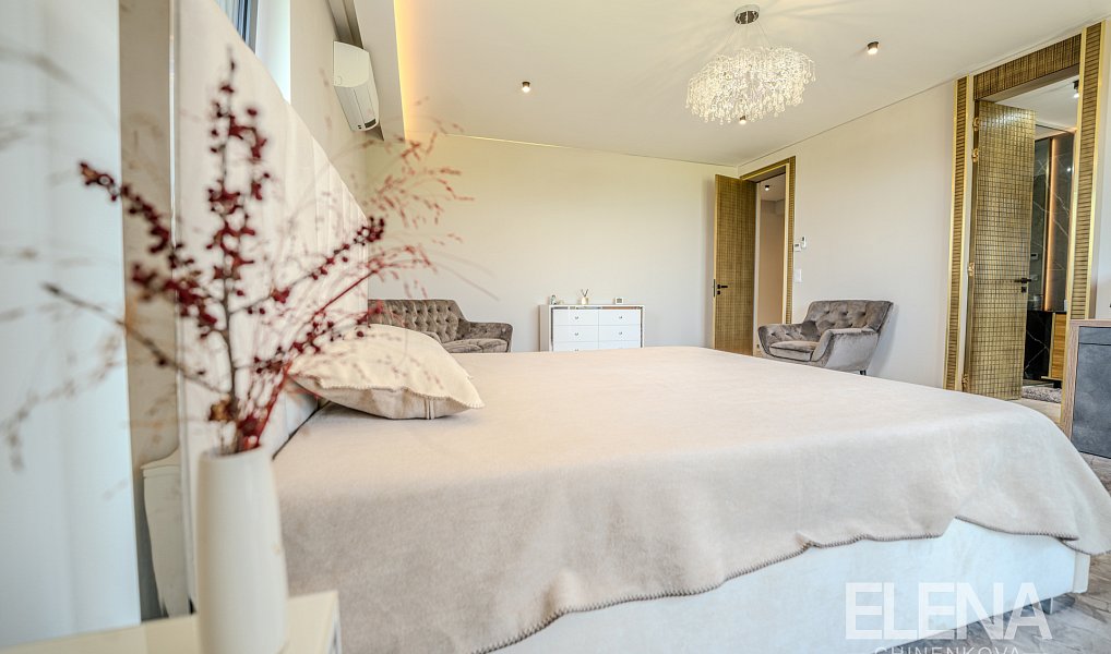 Prodej domu 416 m² s pozemkem 1 285 m², Vysoký Újezd – náhled fotky 29