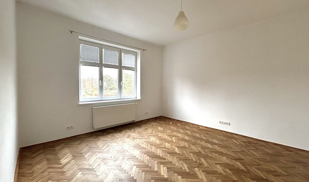 Prodej domu 450 m² s pozemkem 100 m², Slaný – náhled fotky 11