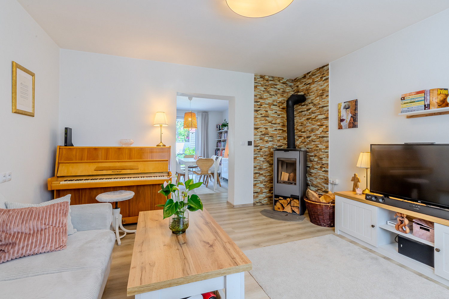 Prodej domu 163 m² s pozemkem 287 m² — photo 2