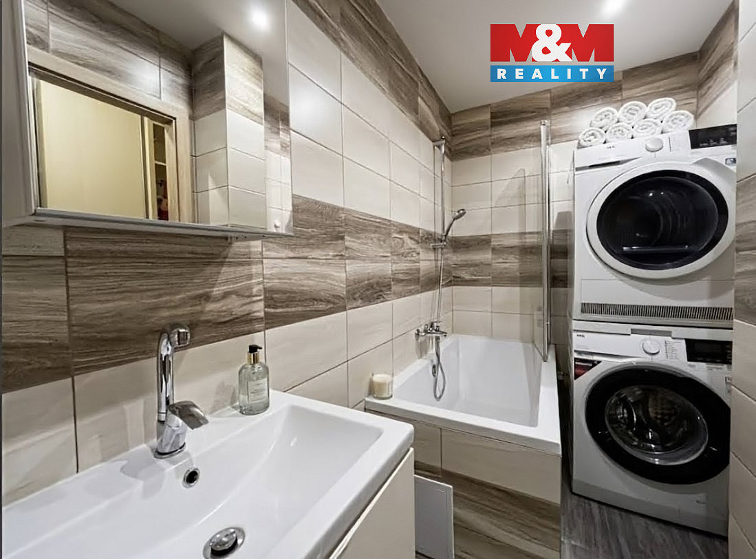 Pronájem bytu 3+kk 60 m²