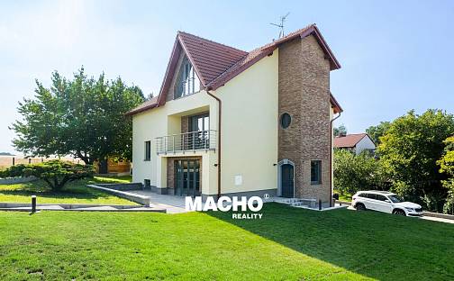 Pronájem domu 380 m² s pozemkem 1 131 m², Školská, Kosoř, okres Praha-západ