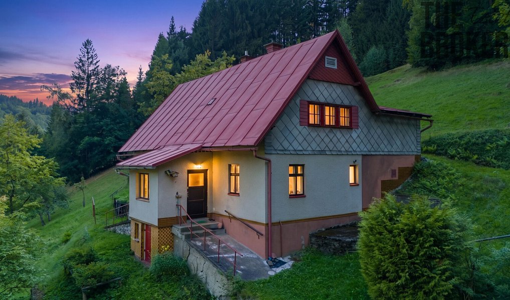 Prodej domu 207 m² s pozemkem 12 781 m², Jablonec nad Jizerou – náhled fotky 25