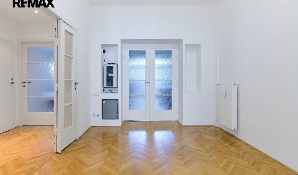 Prodej bytu 3+1 106 m², Praha – náhled fotky 14