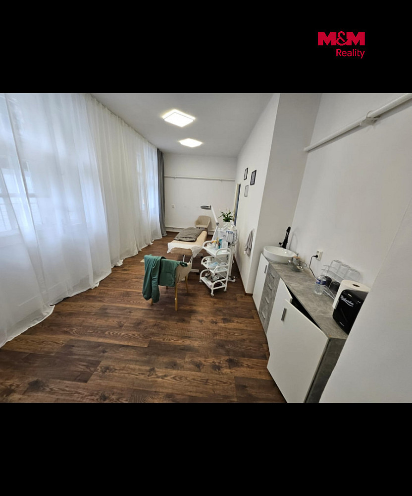 Pronájem obchodních prostor 35 m² – fotografie 3