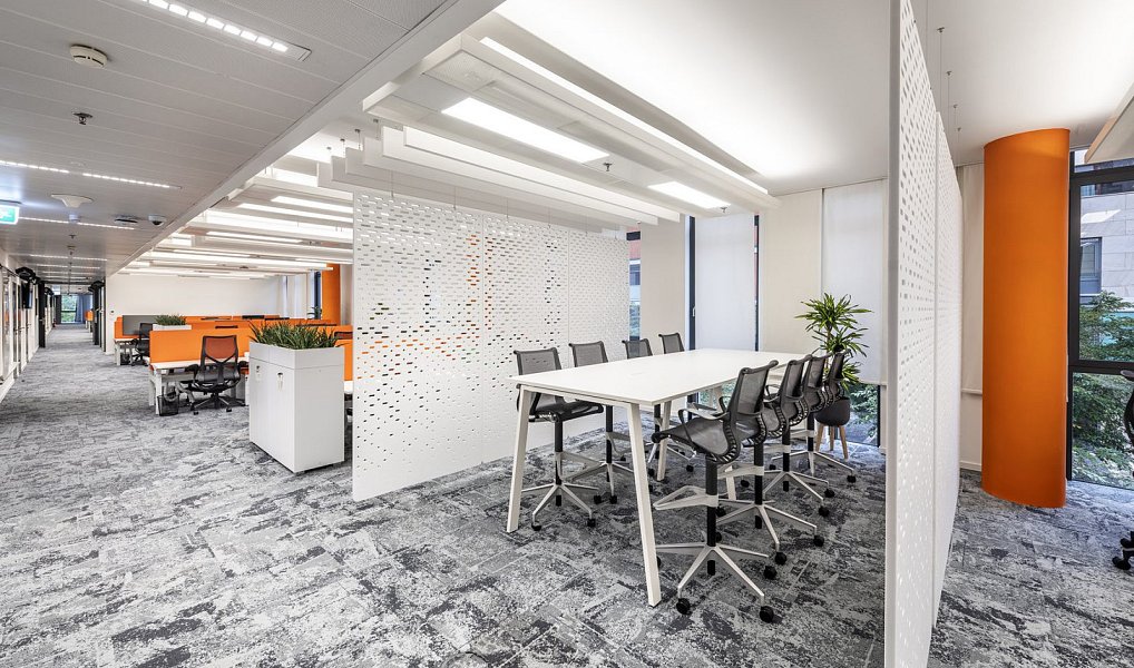 Pronájem kanceláře 400 m², Praha – náhled fotky 3