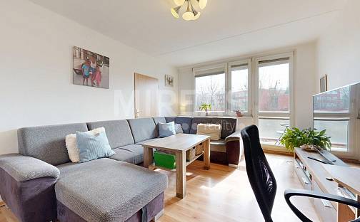 Prodej bytu 4+1 98 m², Jíchova, Praha 9 - Černý Most