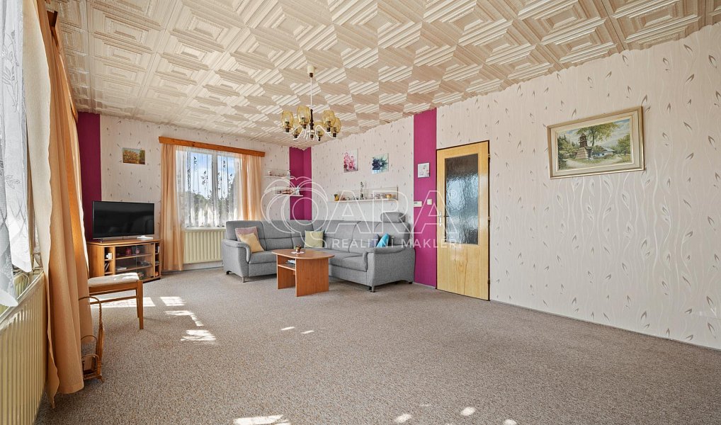 Prodej domu 189 m² s pozemkem 872 m², Chorušice – náhled fotky 15
