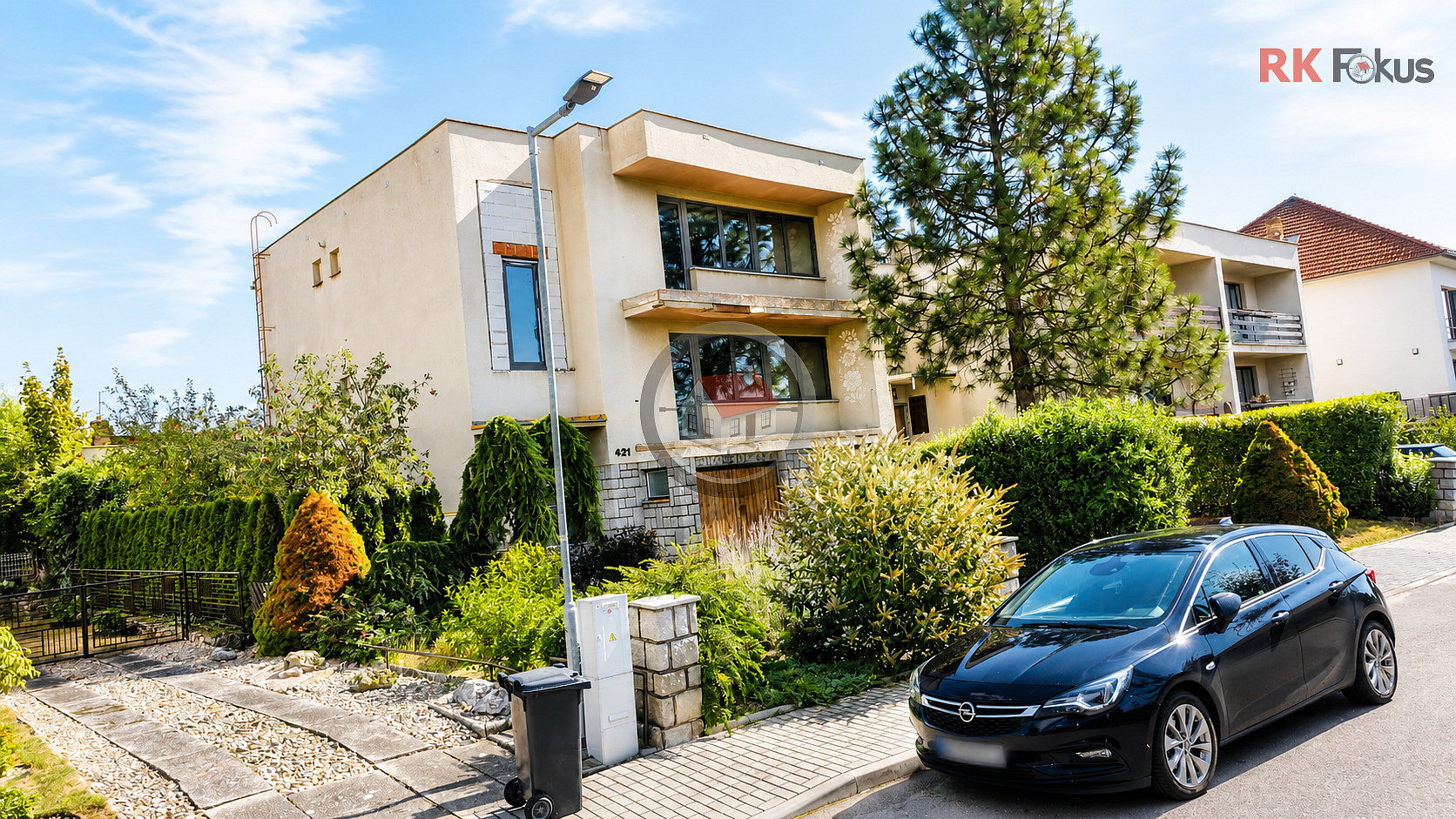 Prodej domu 300 m² s pozemkem 670 m²
