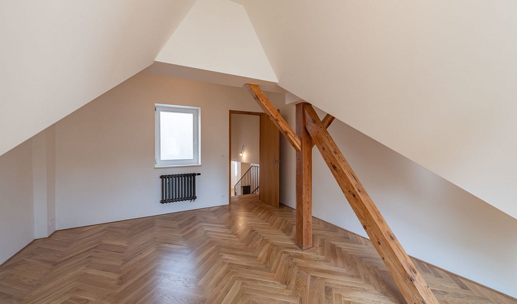 Pronájem bytu 2+kk 99 m², Praha – náhled fotky 5