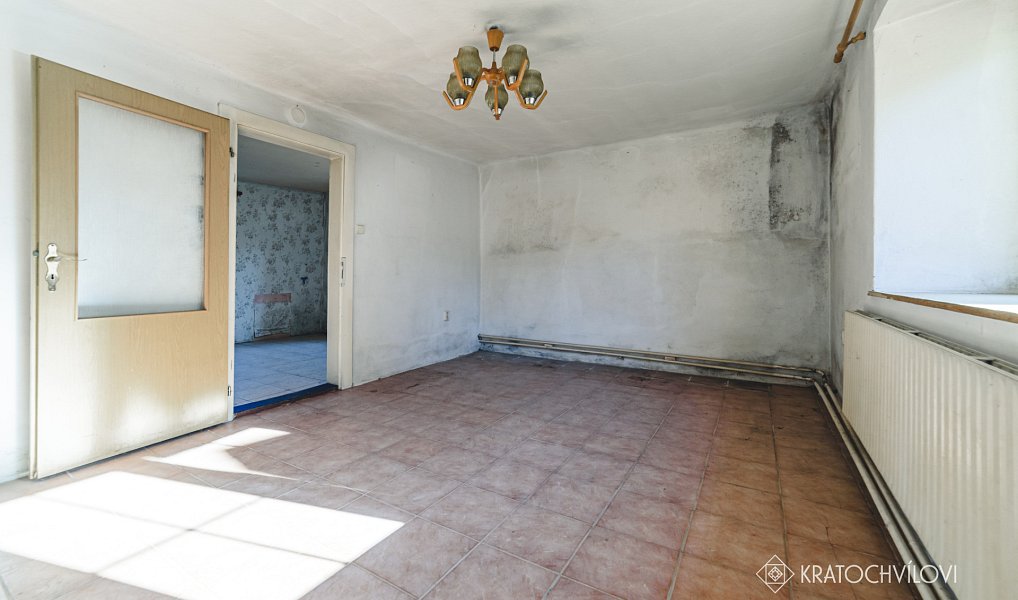 Prodej domu 104 m² s pozemkem 956 m², Strunkovice nad Blanicí – náhled fotky 16