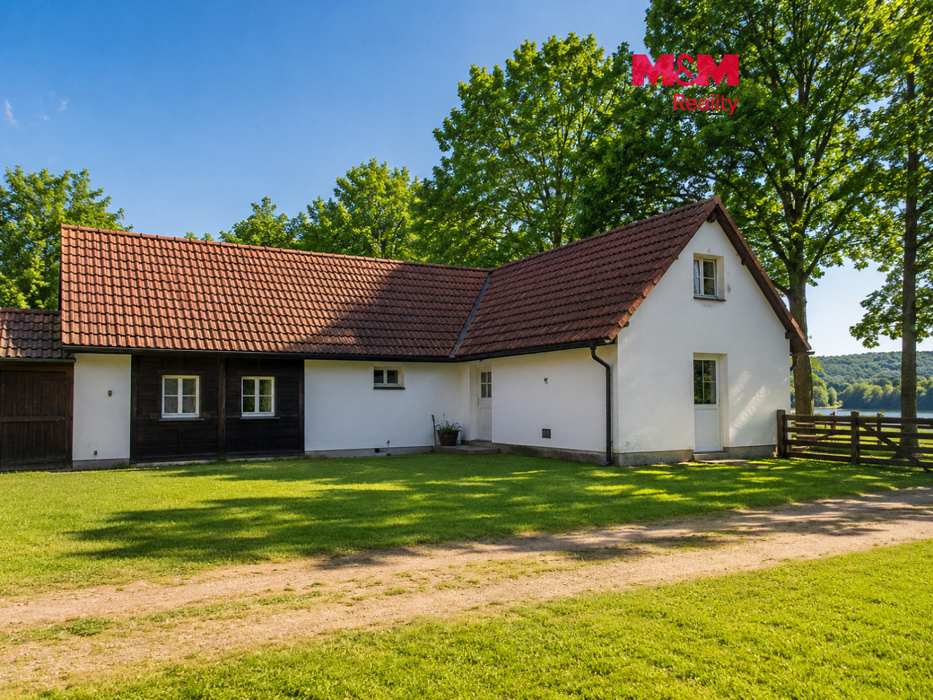 Prodej domu 135 m² s pozemkem 2 628 m²
