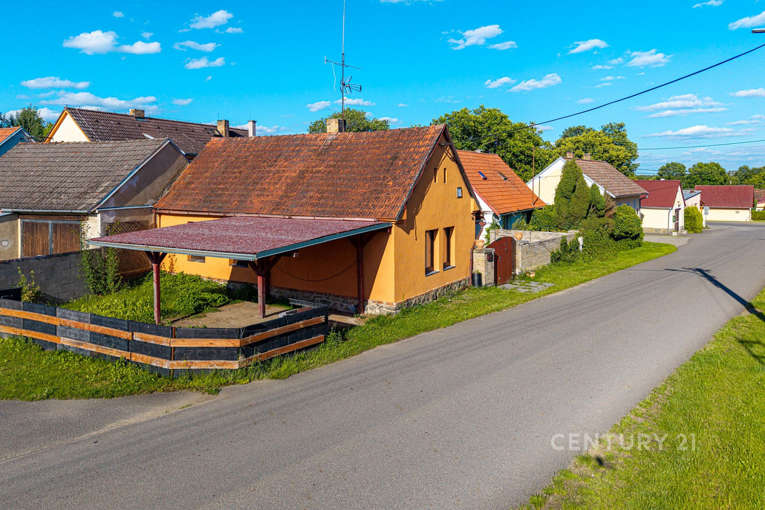 Prodej domu 114 m² s pozemkem 254 m² — photo 2