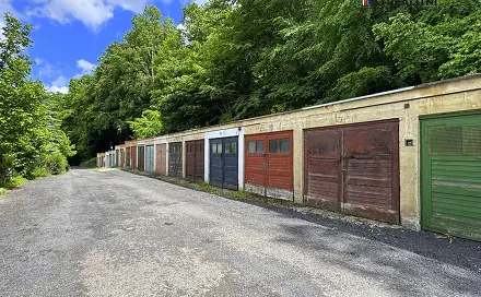 Prodej garáže v Tuhnicích, Karlovy Vary, Sládkova, Karlovy Vary